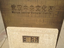 ϸ